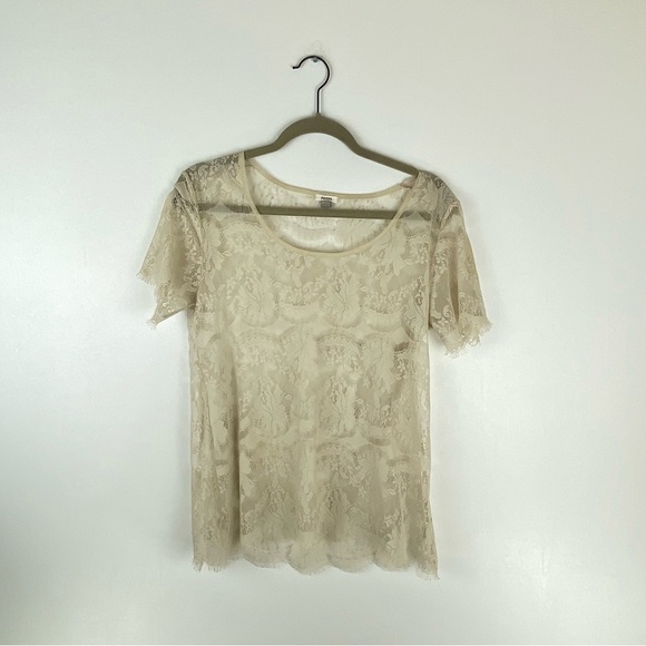 Fossil Womens Size X Small Lace Sheer Blouse Short Sleeve Top Floral Beige - Picture 1 of 9